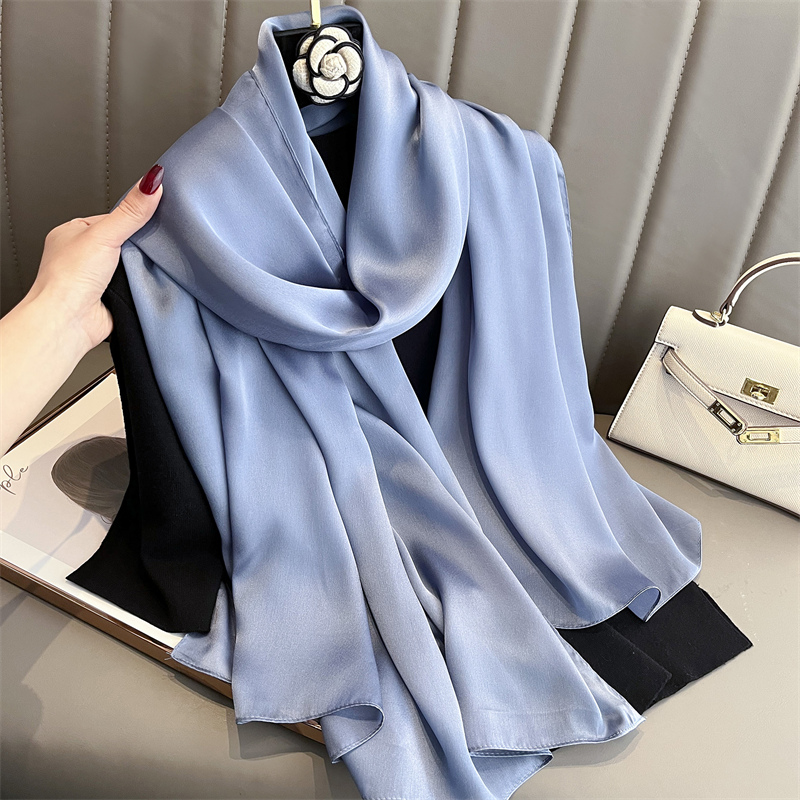 2024, роскошный брендовый весе – обзор и цена Silk Neck Scarf