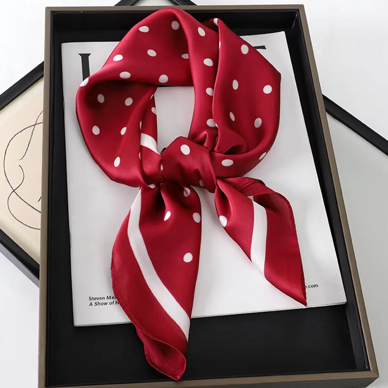 Роскошный женский шарф в горош – обзор и цена Silk Neck Scarf
